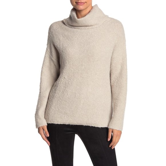 NWT Catherine Malandrino Cozy Turtleneck Sweater - Picture 1 of 2